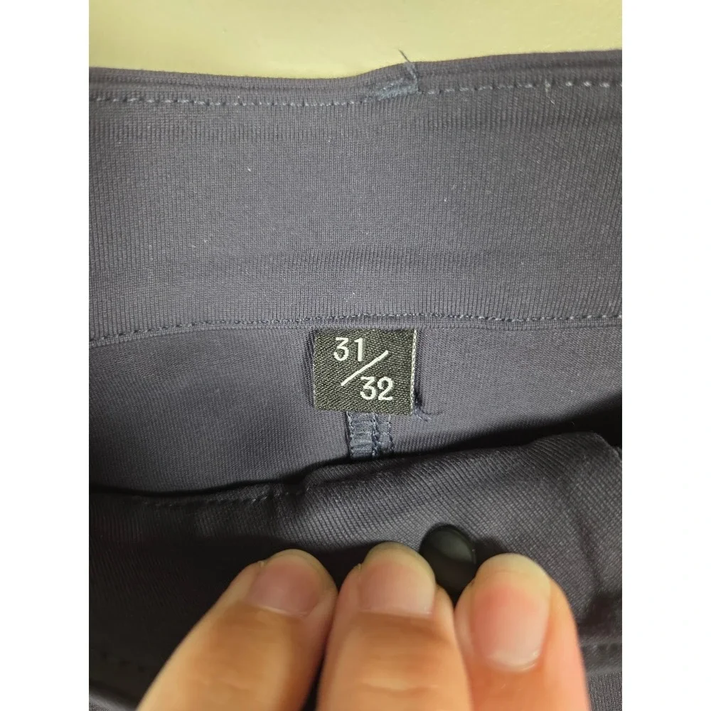 Public Rec Mens 31x32 Navy Performance Golf Travel Stretch Tapered Commuter Pant